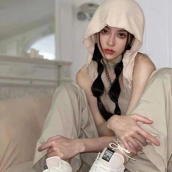 亲吻的人们